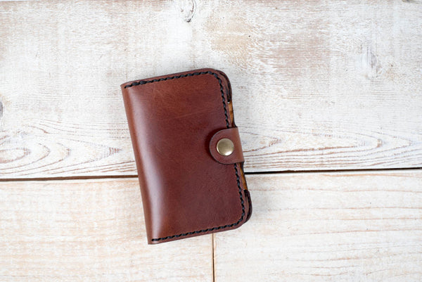 Custom Leather Case for iPod Nano (7th Generation) - Hand and Hide LLC